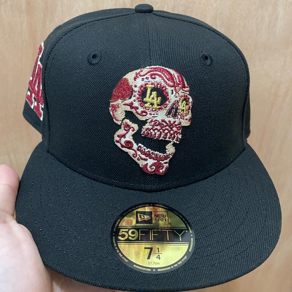 Myfitteds Los Angeles dodgers sugar skull Aot colossal titan size 7 1/4 59fifty